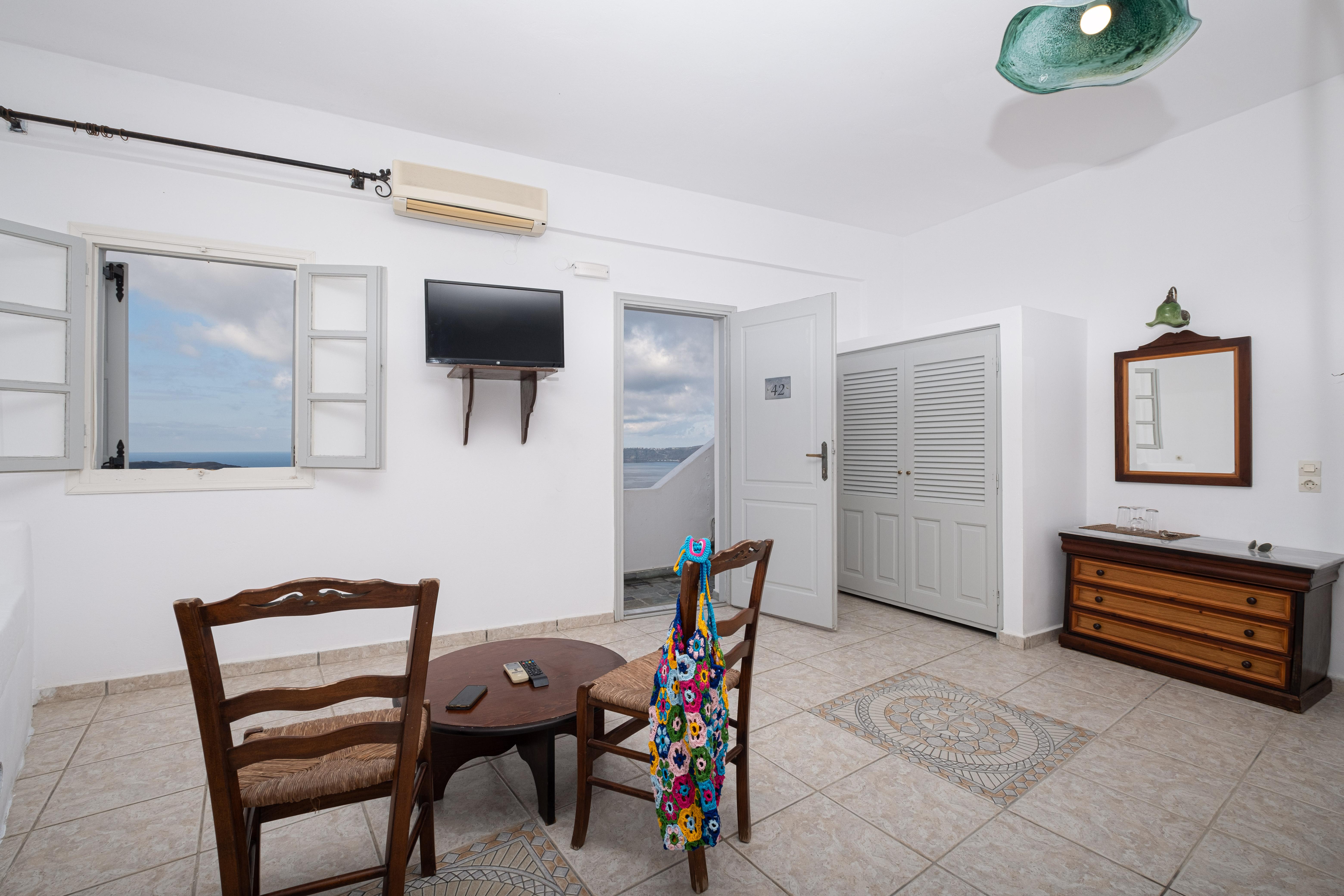 Loucas On The Cliff Fira (Santorini) Exterior foto