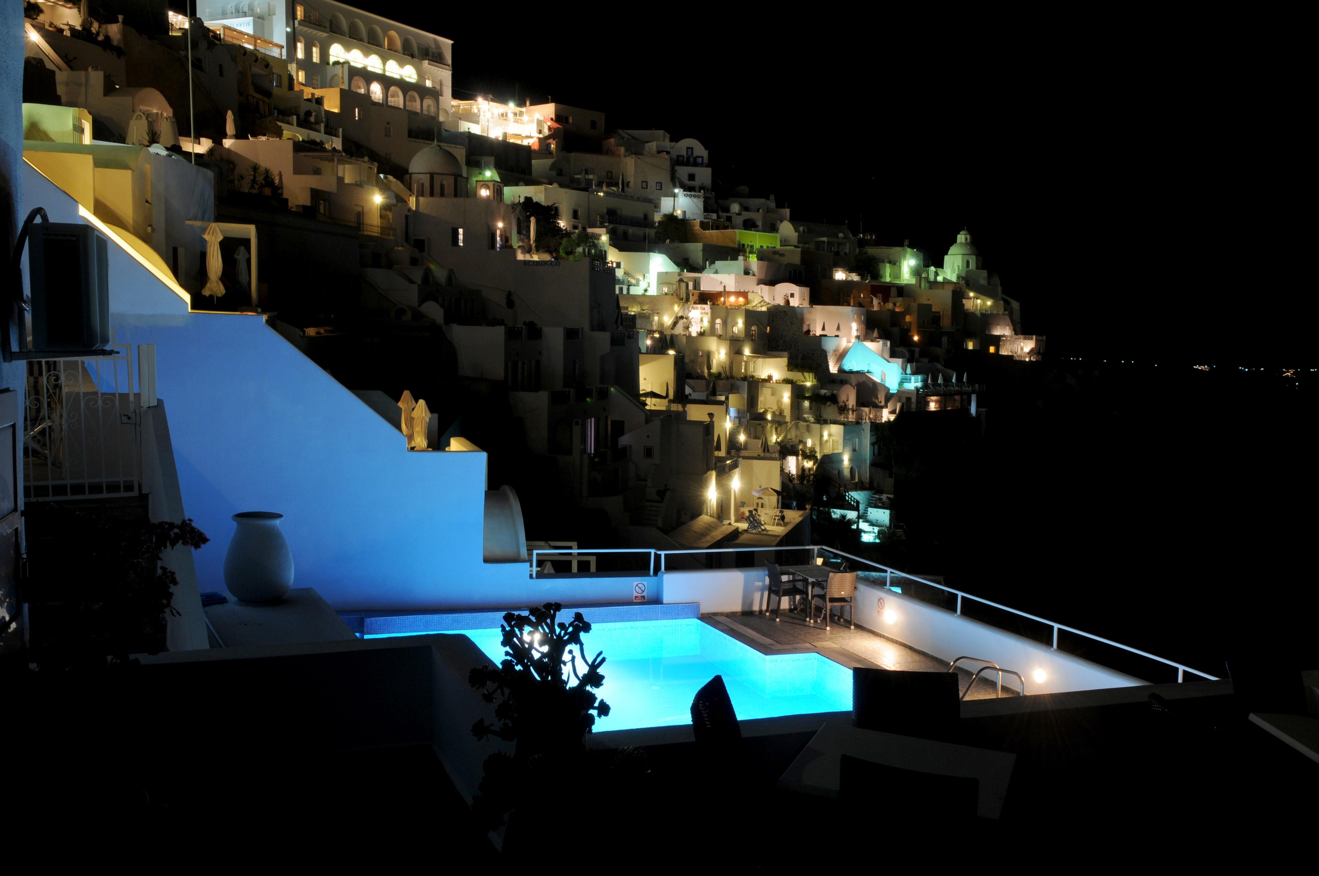 Loucas On The Cliff Fira (Santorini) Exterior foto