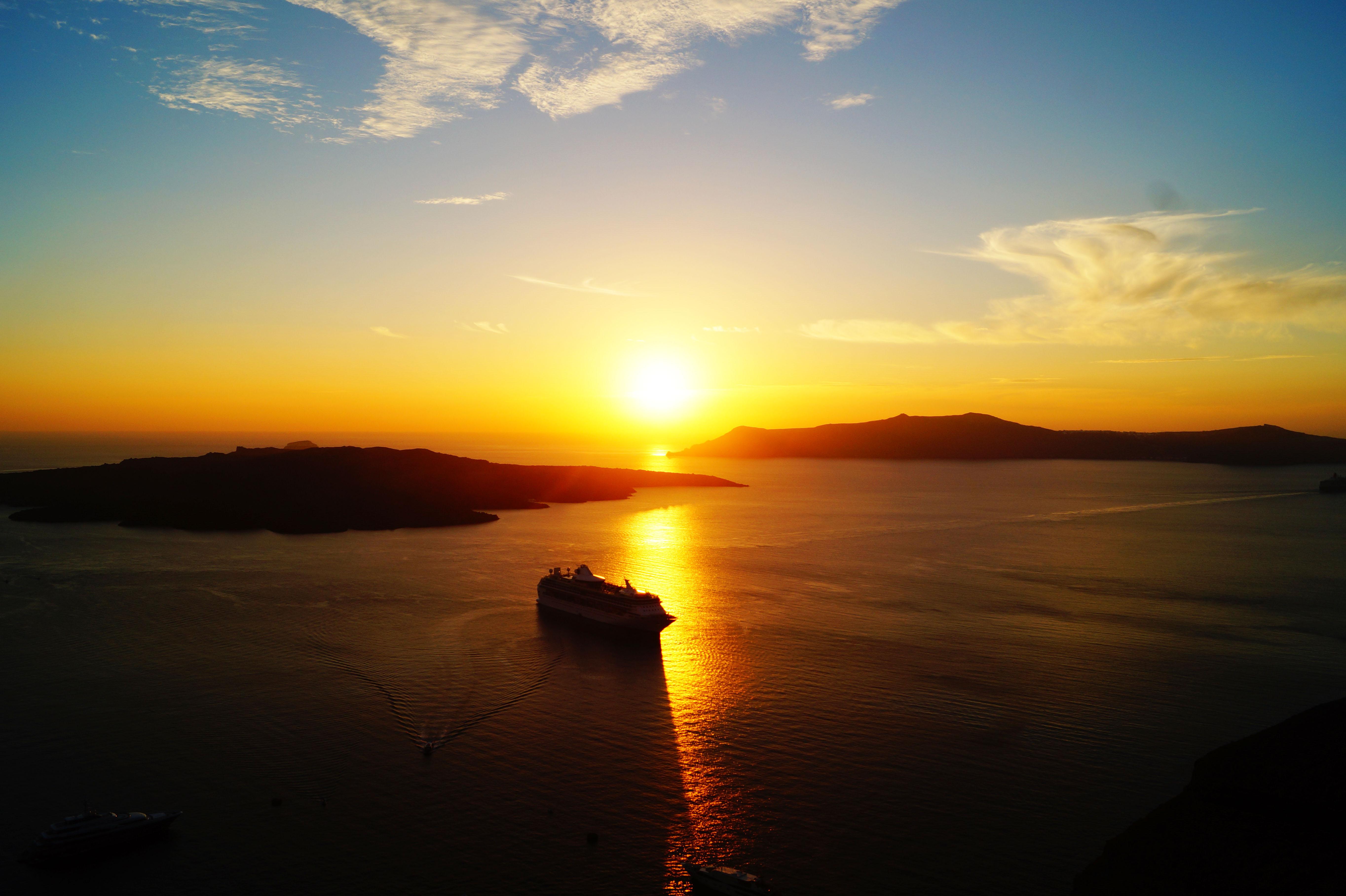 Loucas On The Cliff Fira (Santorini) Exterior foto