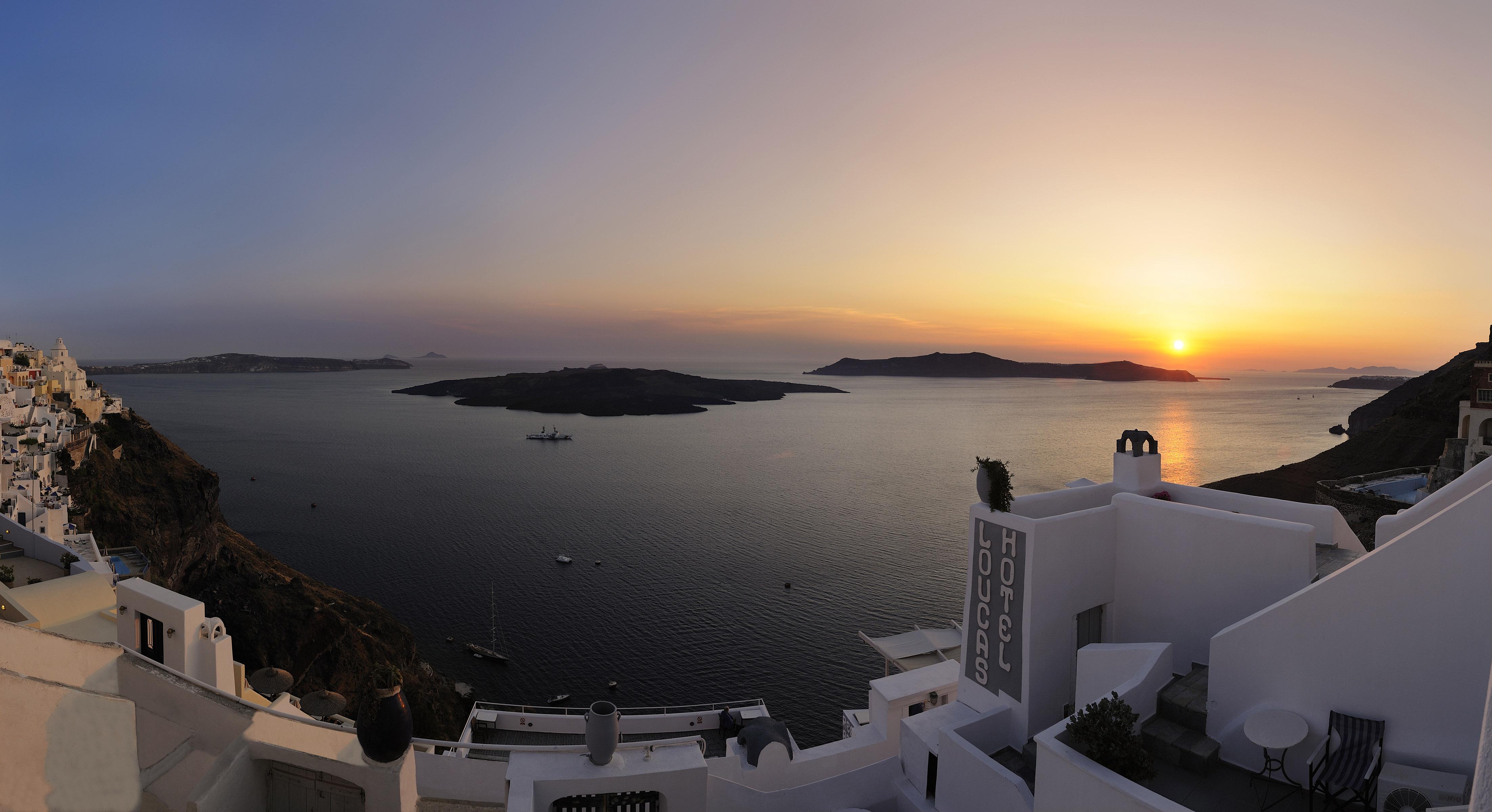 Loucas On The Cliff Fira (Santorini) Exterior foto