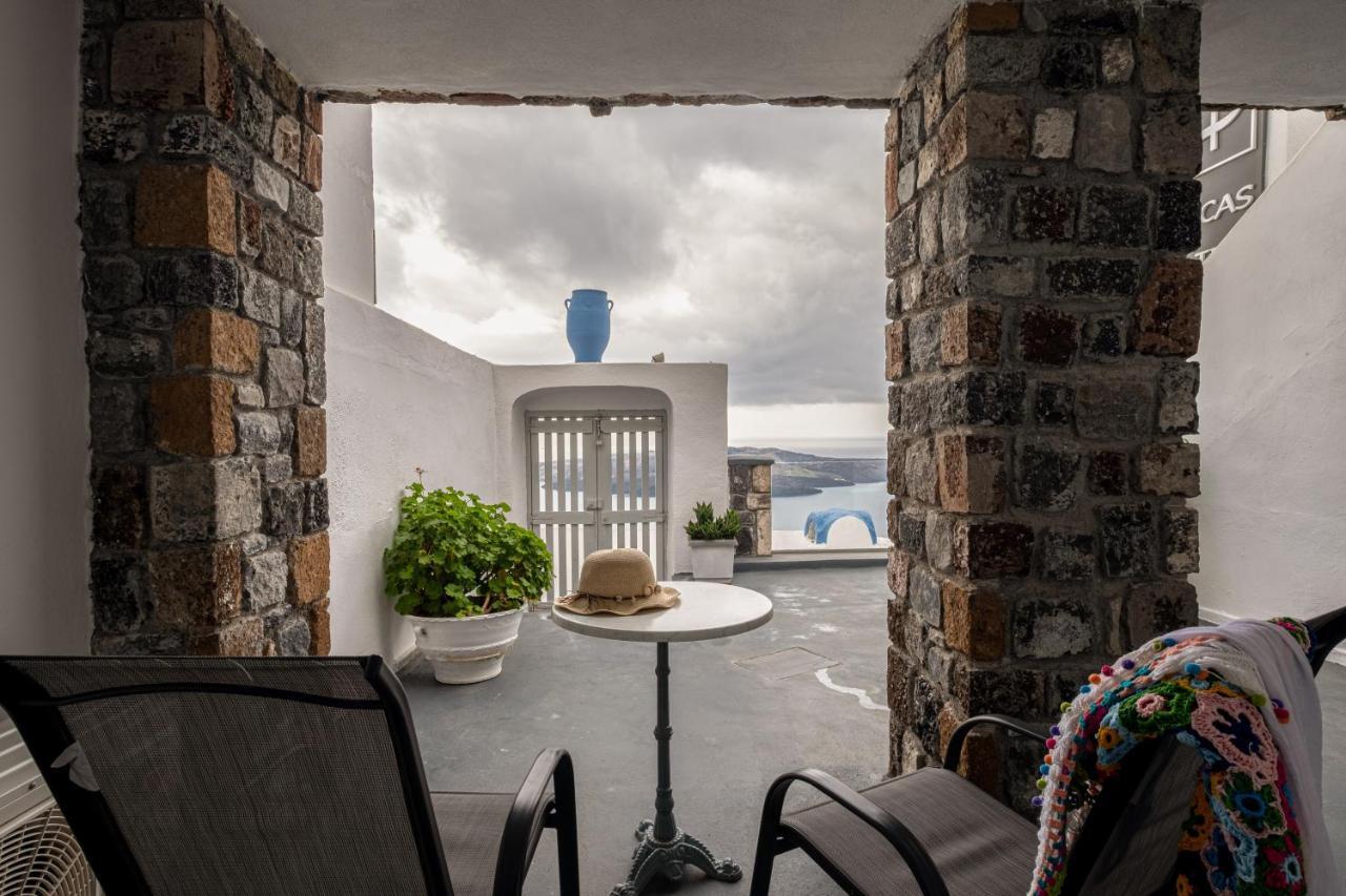 Loucas On The Cliff Fira (Santorini) Exterior foto