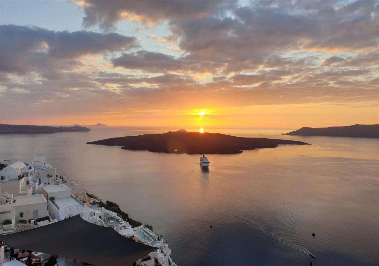 Loucas On The Cliff Fira (Santorini) Exterior foto